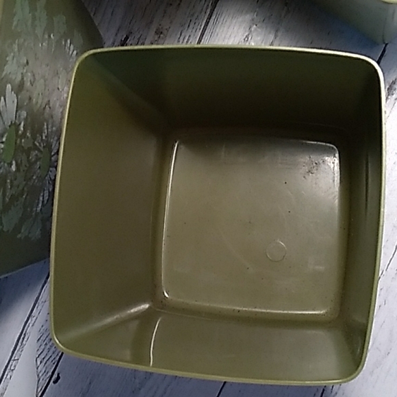 Vintage 1970s green daisy canister set - Picture 2 of 4